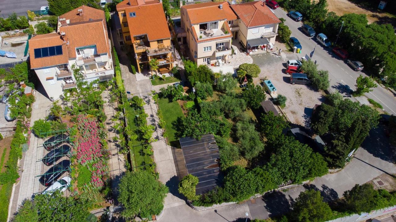 Apartments Adria Danka Krk Town Exterior photo