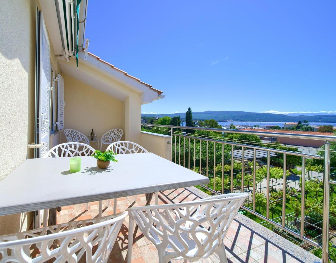 Apartments Adria Danka Krk Town Exterior photo