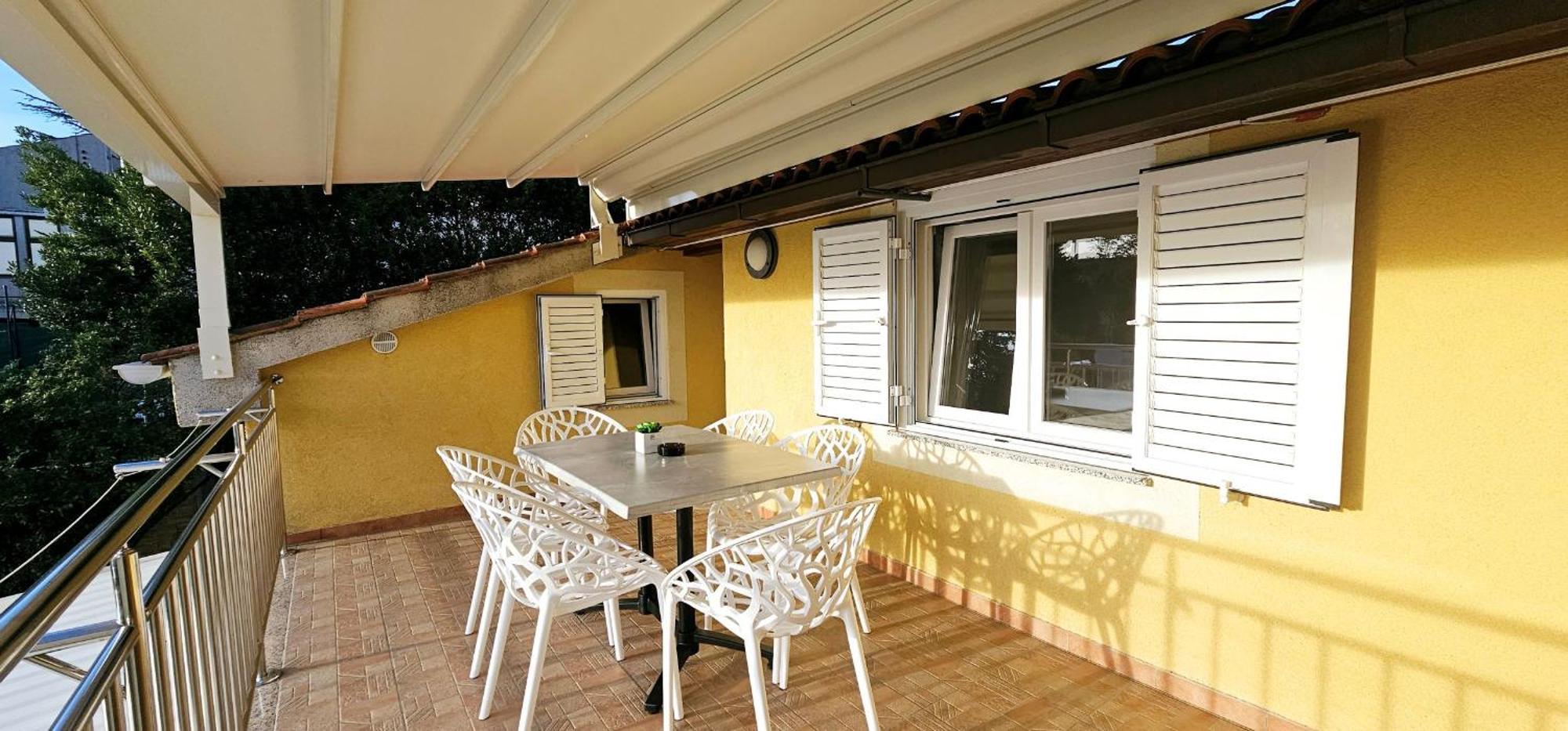 Apartments Adria Danka Krk Town Exterior photo